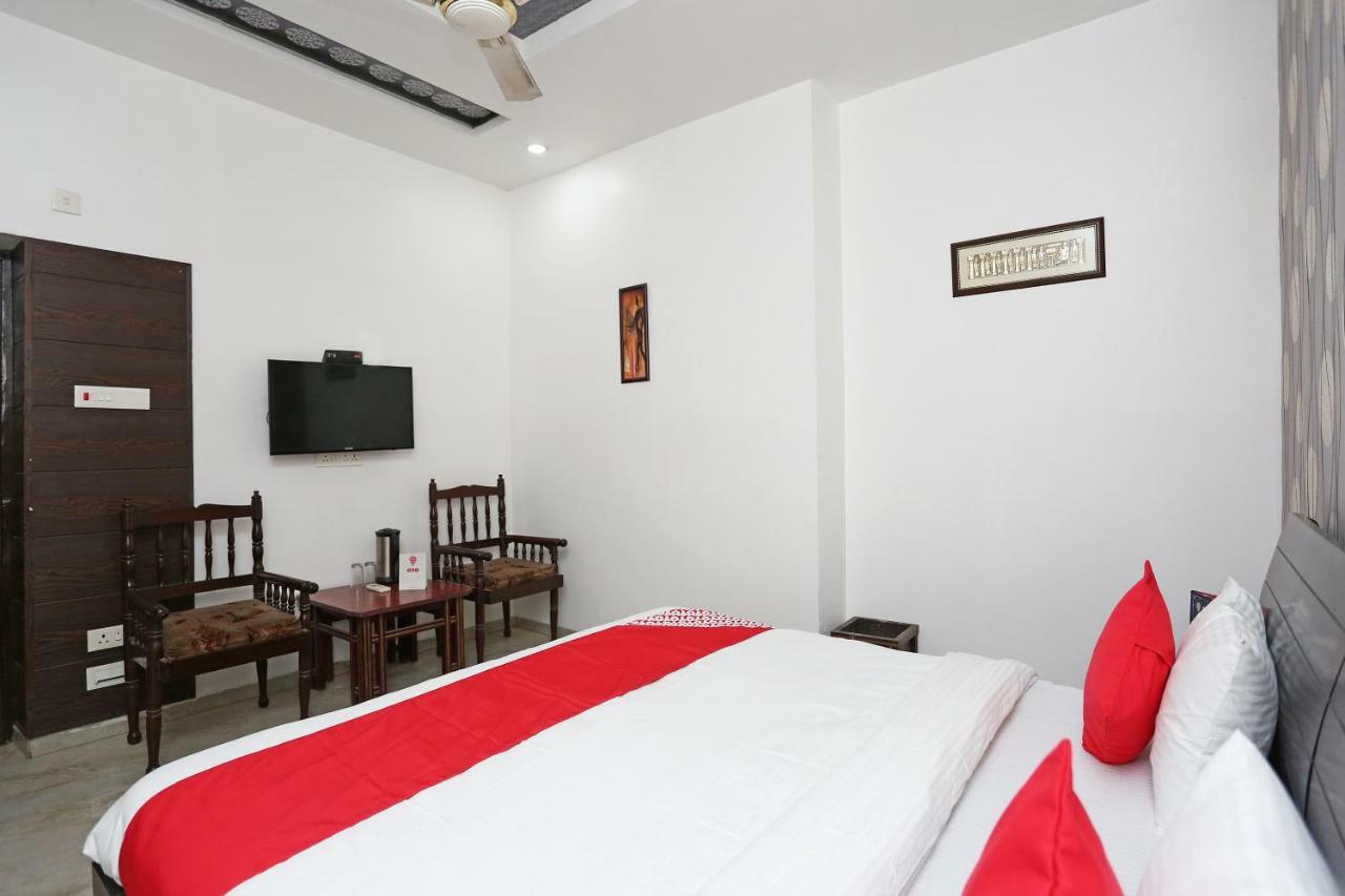 Oyo 7128 Hotel Rama Karnāl Eksteriør bilde